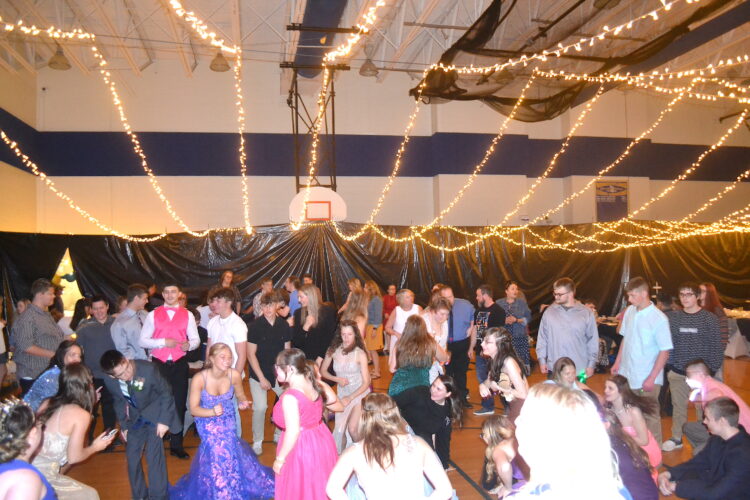 Glendale hosts Day to Shine